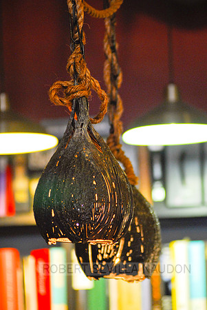Mombacho pendant by Roberto Sevilla Naudon